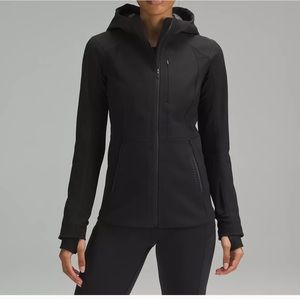 Lululemon cross chill jacket